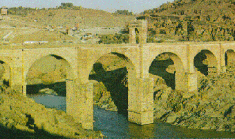 the Roman bridge Alcanara in Spain