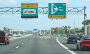 Electronic Toll Booth in USA - Image Courtesy of Wikipedia